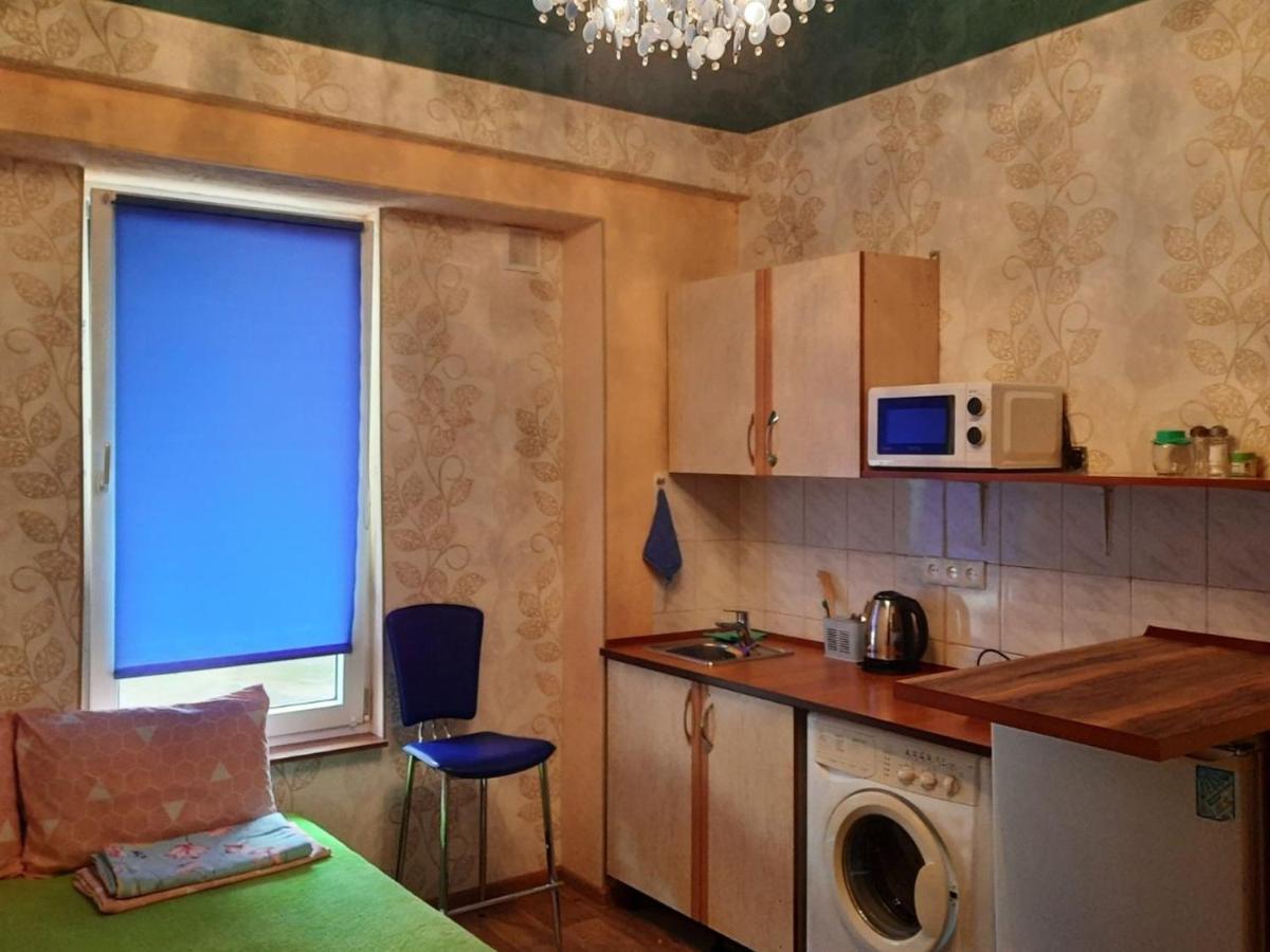 Gold Odessa Apartment Bilik gambar